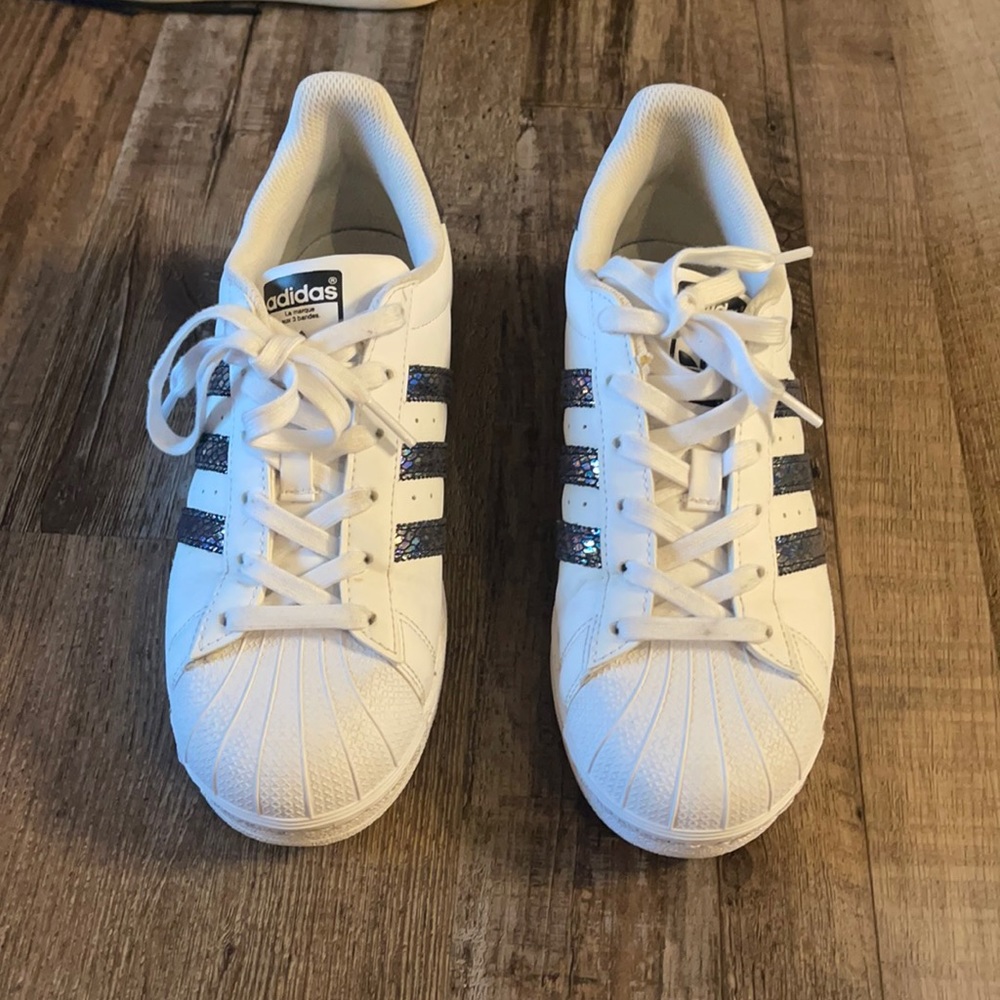 *ADIDAS* iridescent snake skin sneakers ; size: W 7.5 ; condition: *NEW*